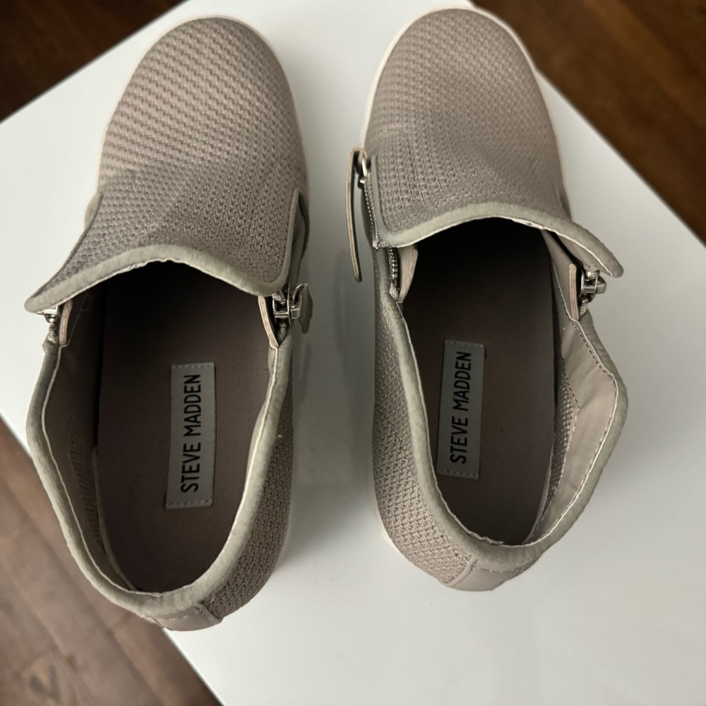 Steve Madden Size 7 Style Click Color Taupe W Box - image 5